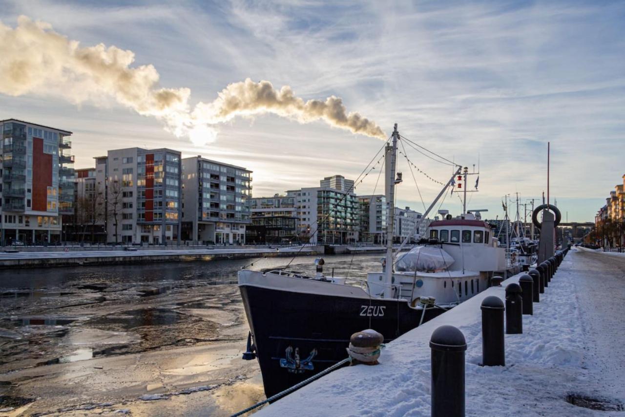 Low-Cost Stay In Sofo, Construction Work Stockholm Eksteriør billede